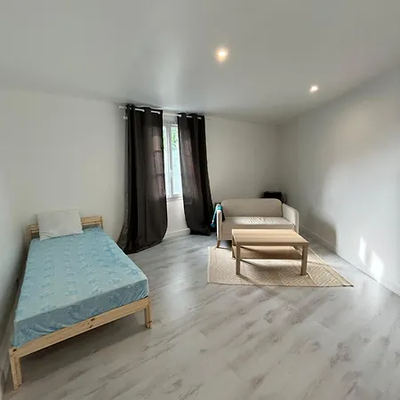 Holiday home Maison Lumineuse La Jolie